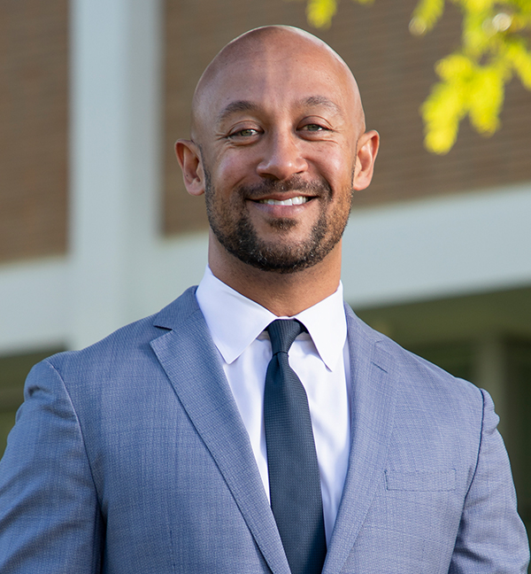 portrait of Branden Grimmett