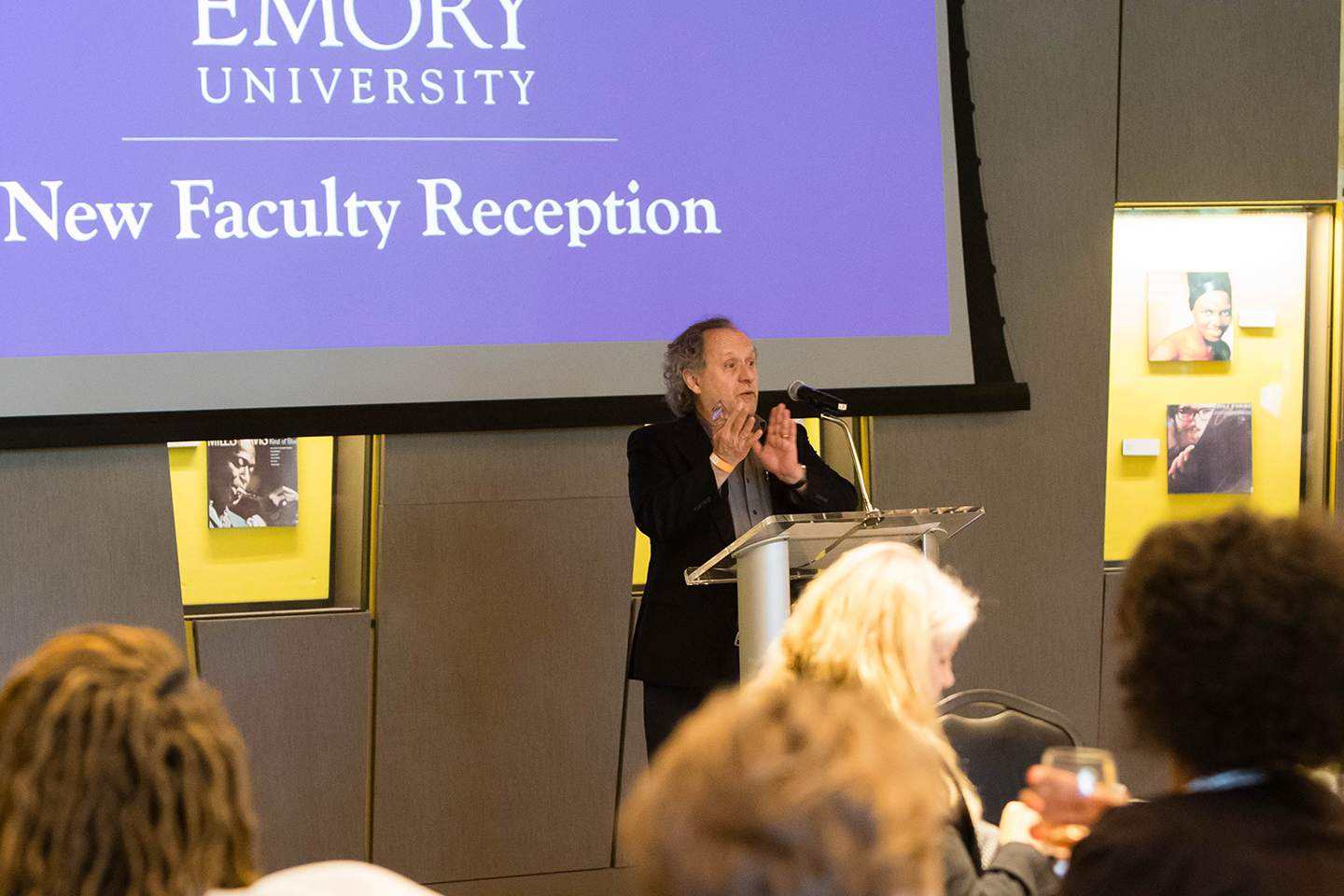 Lanny Liebeskind, Senior Vice Provost for Academic Affairs, speaks to new faculty